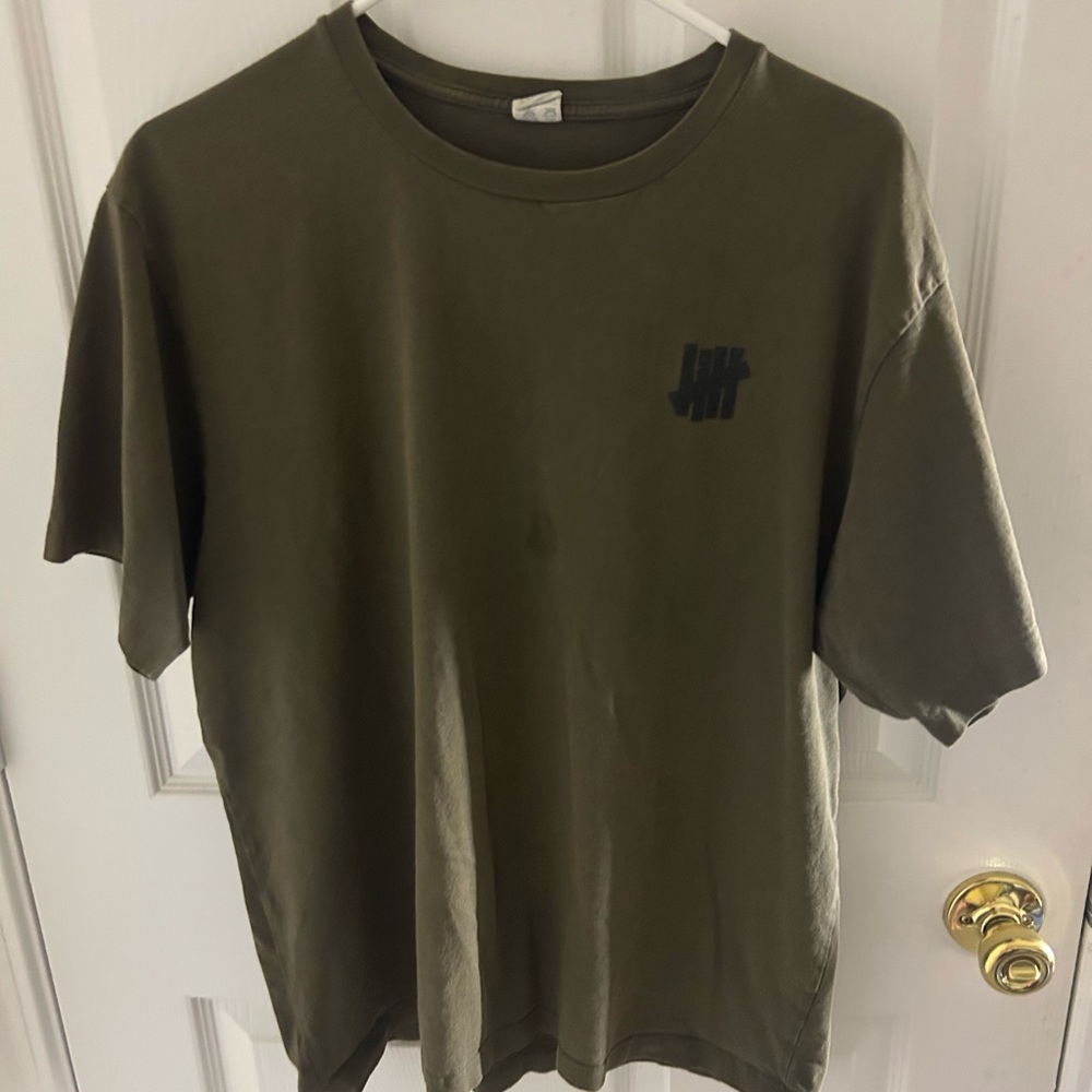 Undefeated tee - Picture 2 of 3